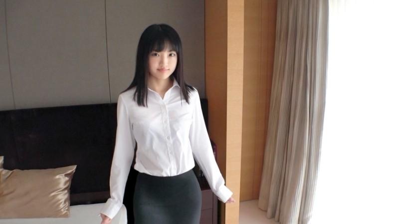 SIRO-4305 – [First shot] [Soft milk slender body] [Jerky] New graduates from Tokyo who still can't get rid of the rustic feeling.  – It's too obscene to put power on the abdominal muscles.. AV application on the net → AV experience shooting 1377