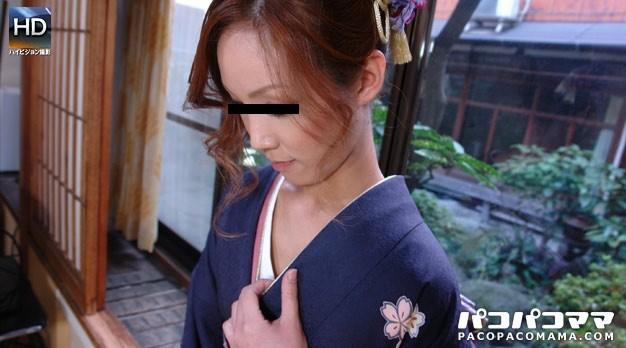 Pacopacomama-070111_404 – A Tall Mature Woman Who Looks Good In Kimono