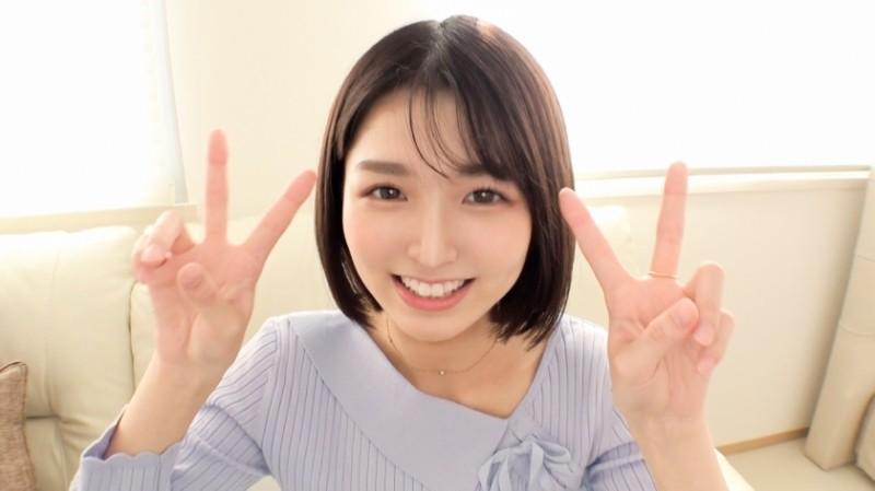 SIRO-4753 – [First shot] [Excellent transparency] [Beautiful constriction] Discover a beautiful JD with a neat and clean look and a dazzling smile.  – When she experienced a large amount of squirting for the first time in her life with an actor's int